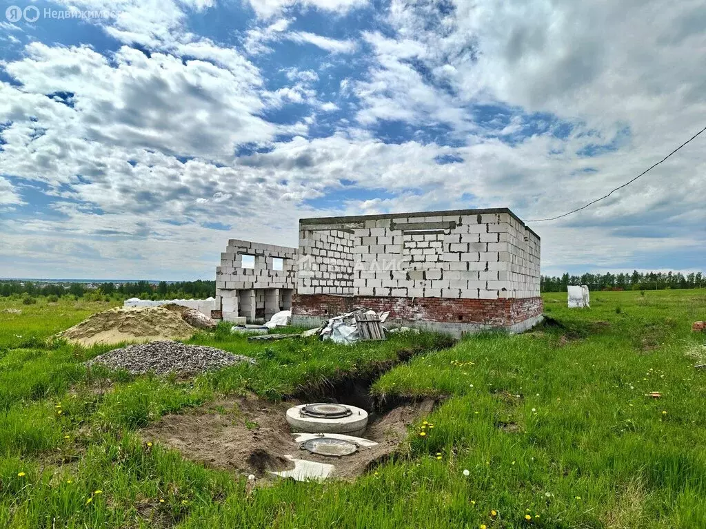 Дом в село Бессоновка, улица Кудряшова (160 м) - Фото 1
