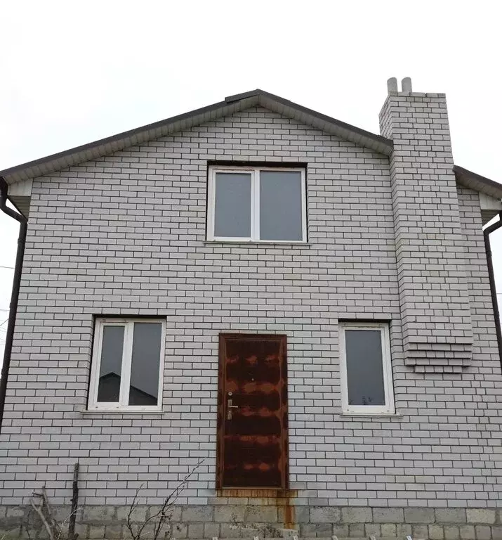 Дом в Волгоград, посёлок Ангарский, Фонтанная улица (114 м) - Фото 0