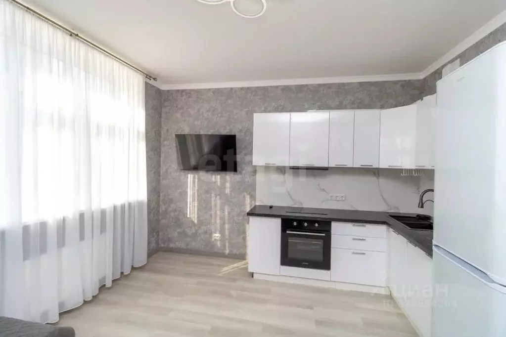 1-к кв. Тюменская область, Тюмень ул. Газовиков, 73к1 (32.9 м) - Фото 1