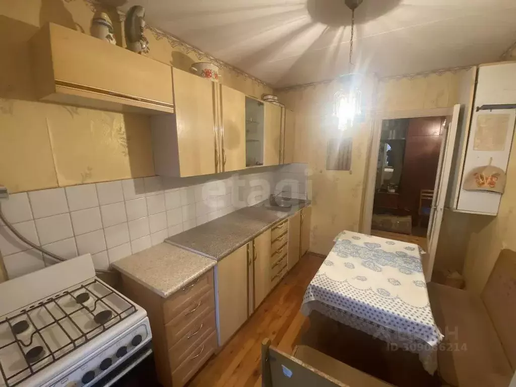 2-к кв. Тверская область, Зубцов ул. Победы, 31 (49.3 м) - Фото 0