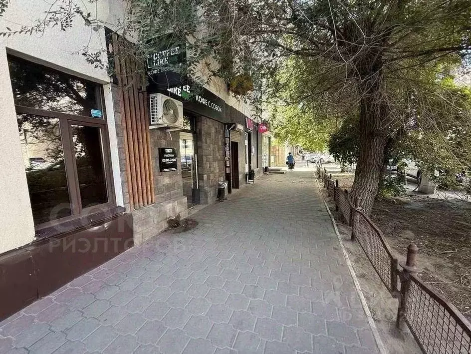 Торговая площадь в Волгоградская область, Волгоград Коммунистическая ... - Фото 1