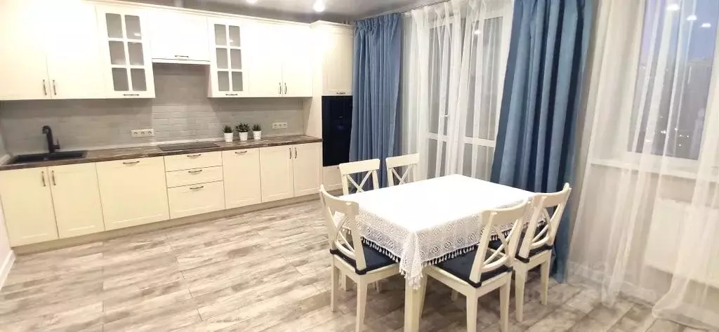 2-к кв. Владимирская область, Владимир ул. Мира, 4 (53.0 м) - Фото 1