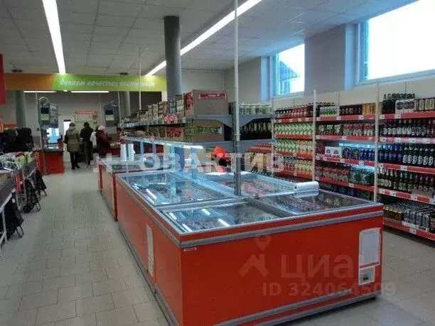 Торговая площадь в Ханты-Мансийский АО, Советский Железнодорожная ул., ... - Фото 1