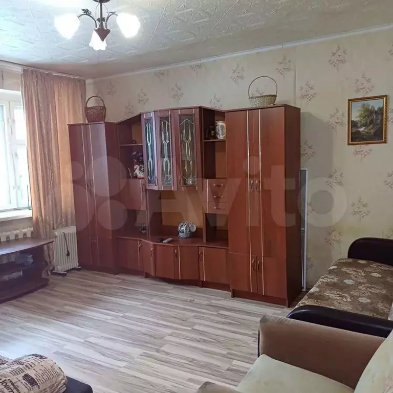 2-к. квартира, 56м, 1/3эт. - Фото 1