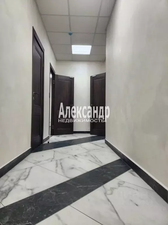 Офис в Ленинградская область, Приозерск ул. Калинина, 51 (95 м) - Фото 1