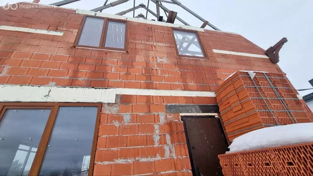 Дом в Калининградская область, Гурьевский муниципальный округ, посёлок ... - Фото 1