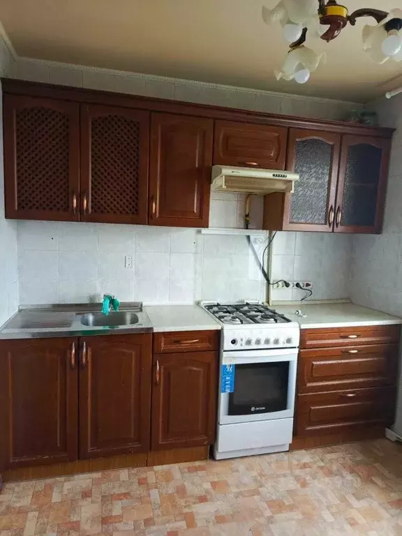 2-к кв. Свердловская область, Асбест ул. Пархоменко, 16 (50.7 м) - Фото 0