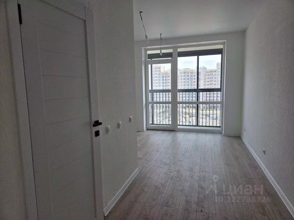 Студия Свердловская область, Екатеринбург ул. Крауля, 105/3 (22.0 м) - Фото 2