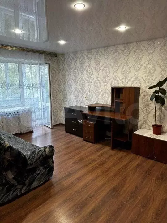 1-к. квартира, 32 м, 4/5 эт. - Фото 0