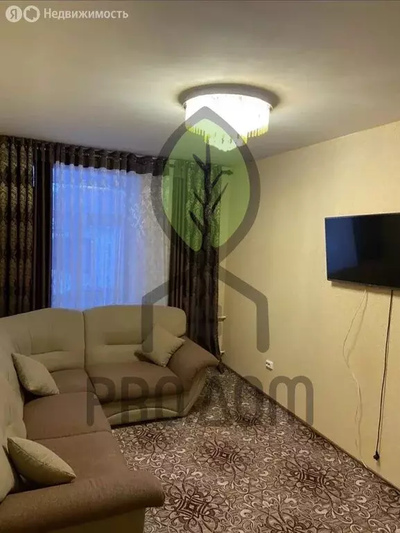 2-комнатная квартира: Норильск, улица Кирова, 17 (52 м) - Фото 1