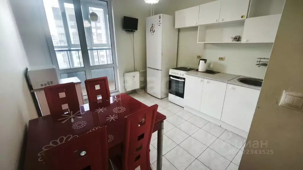 1-к кв. Тюменская область, Тюмень ул. Александра Протозанова, 16 (40.0 ... - Фото 1