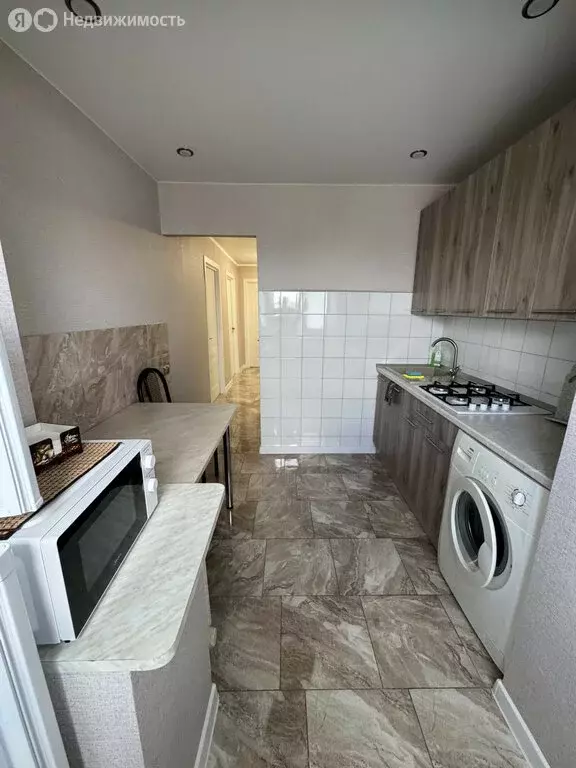 3-комнатная квартира: Нальчик, улица Мечникова, 155 (65 м) - Фото 2