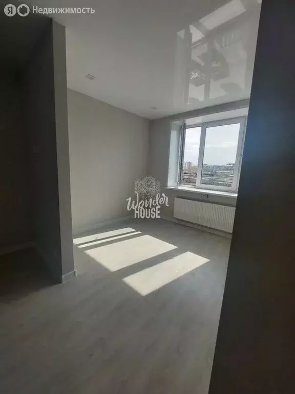 1-комнатная квартира: Тюмень, улица Республики, 204к10 (30.8 м) - Фото 1