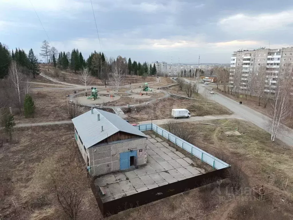 2-к кв. Свердловская область, Нижний Тагил Парковая ул., 6 (52.3 м) - Фото 0