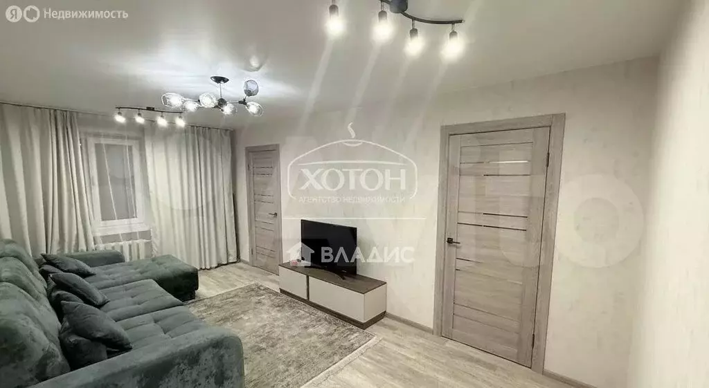 3-комнатная квартира: Элиста, улица Губаревича, 16 (51.6 м) - Фото 1