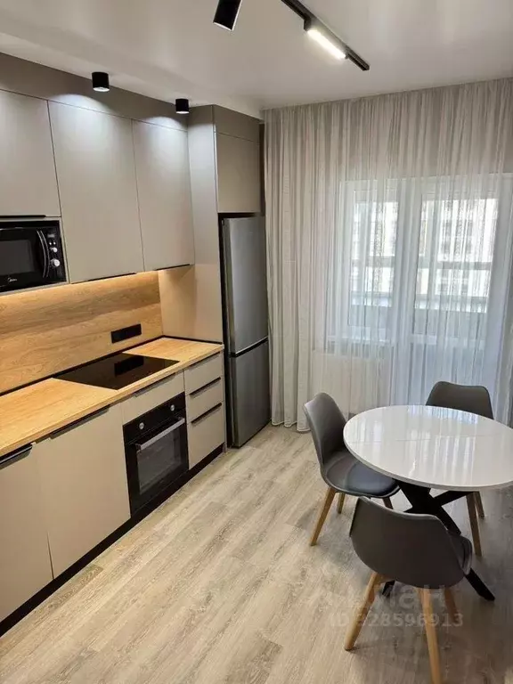 1-к кв. Крым, Симферополь просп. Александра Суворова, 99 (40.0 м) - Фото 2