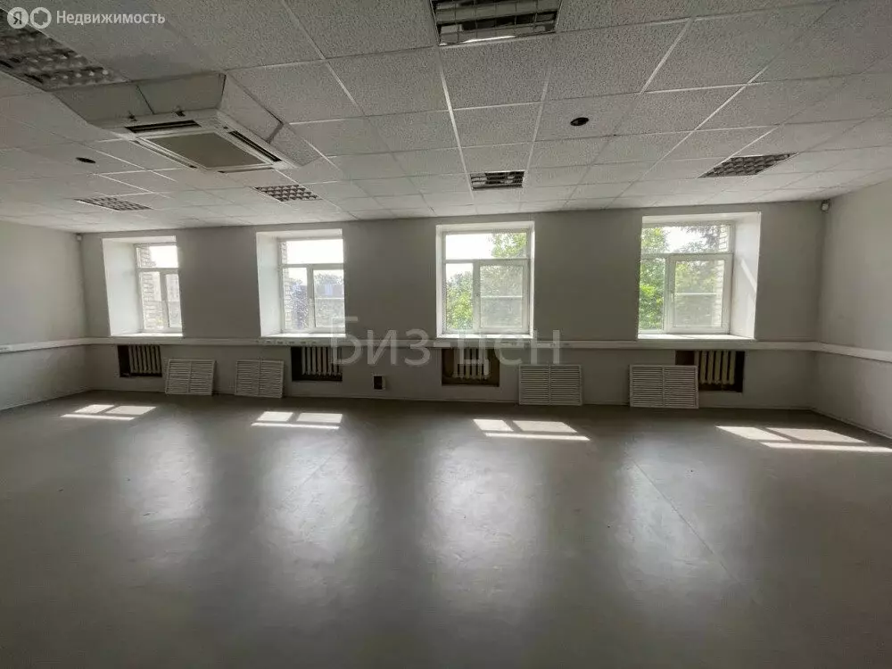 Офис (700 м) - Фото 1