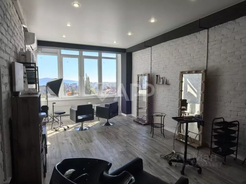 Помещение свободного назначения в Краснодарский край, Новороссийск ул. ... - Фото 1