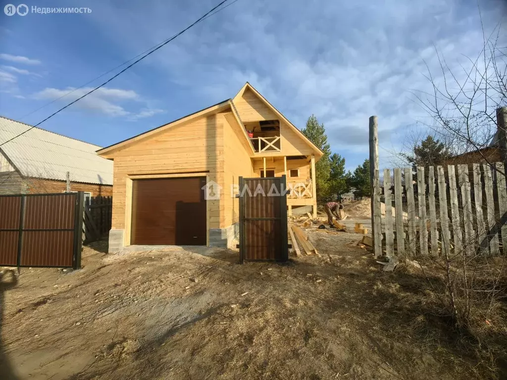 Дом в село Нижний Саянтуй, садовые участки Ромашка, 4-я улица, 135 ... - Фото 1