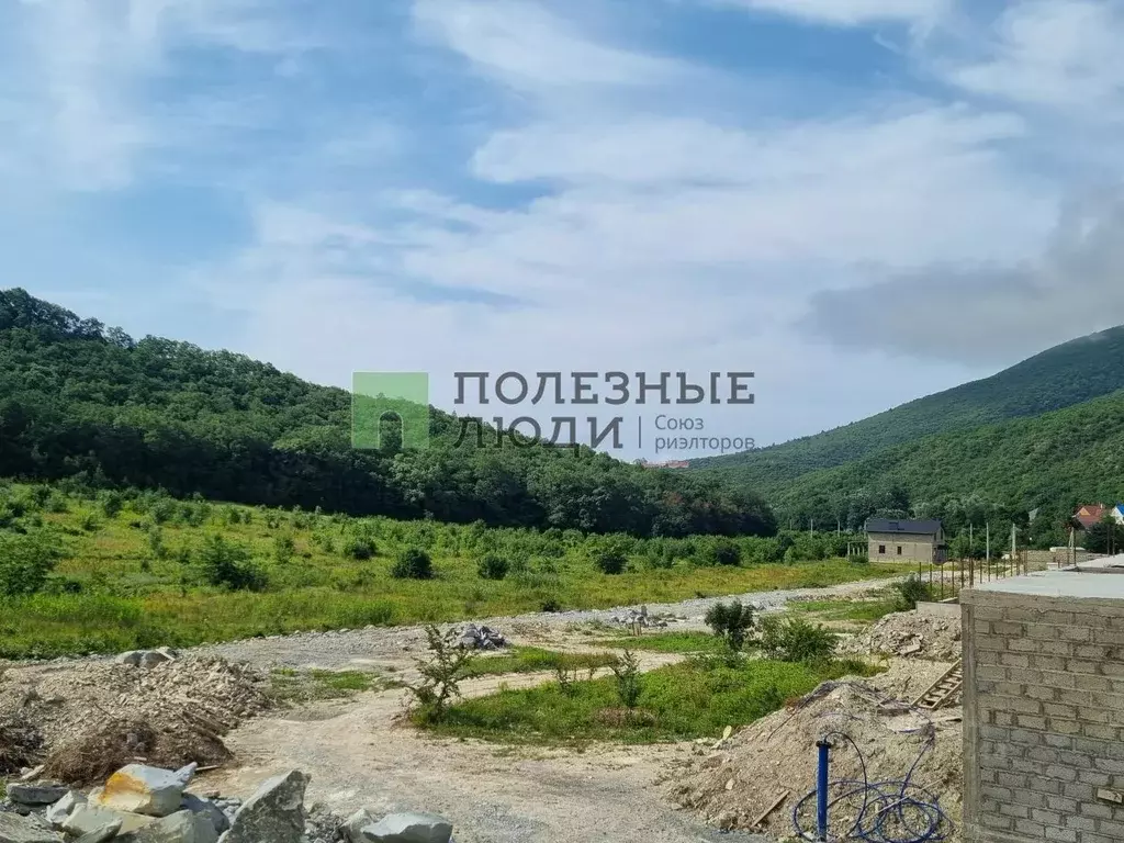 Участок в Краснодарский край, Новороссийск городской округ, с. Мысхако ... - Фото 1