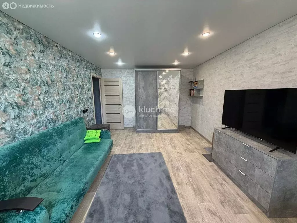 2-комнатная квартира: Казань, улица Серова, 19 (49.1 м) - Фото 1