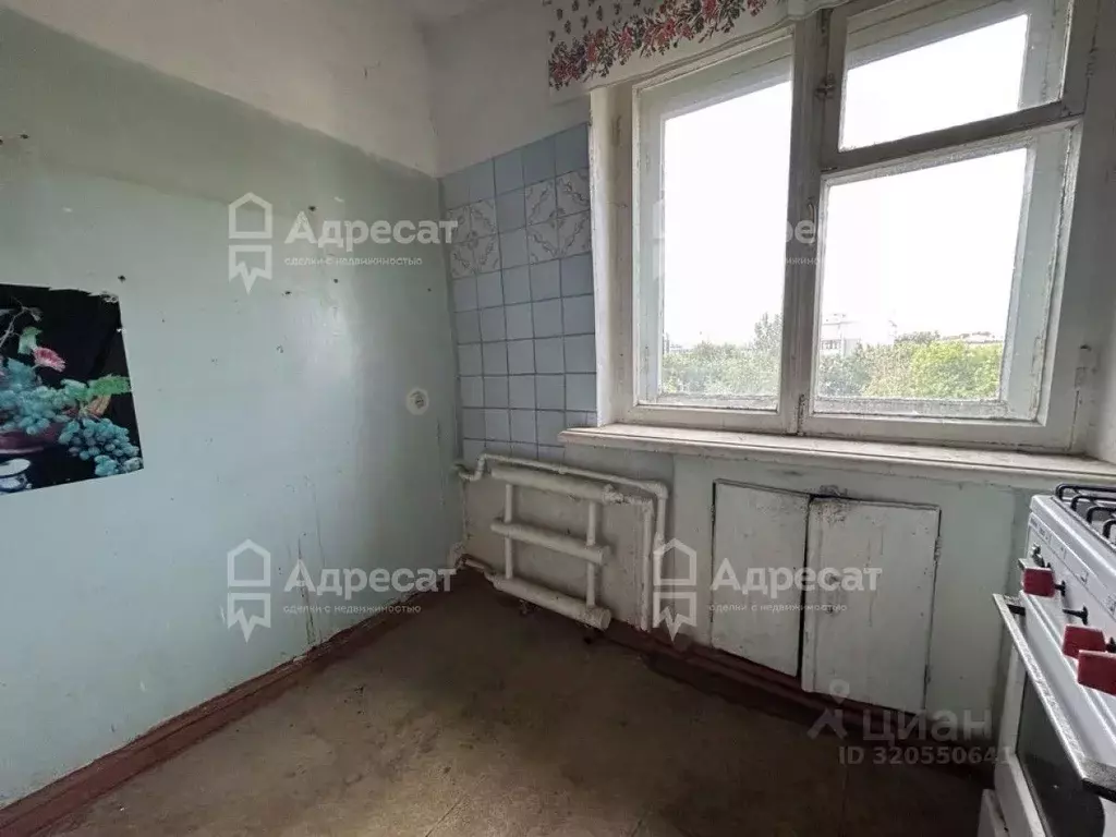 3-к кв. Волгоградская область, Волгоград ул. Губкина, 9 (55.9 м) - Фото 1
