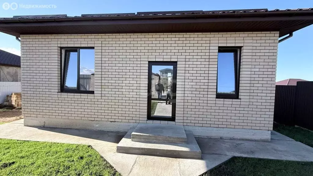 Дом в Мирное, Пейзажная улица (81.6 м) - Фото 1