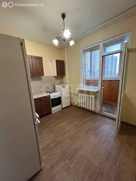 2-комнатная квартира: Оренбург, Карагандинская улица, 63 (62.8 м) - Фото 1