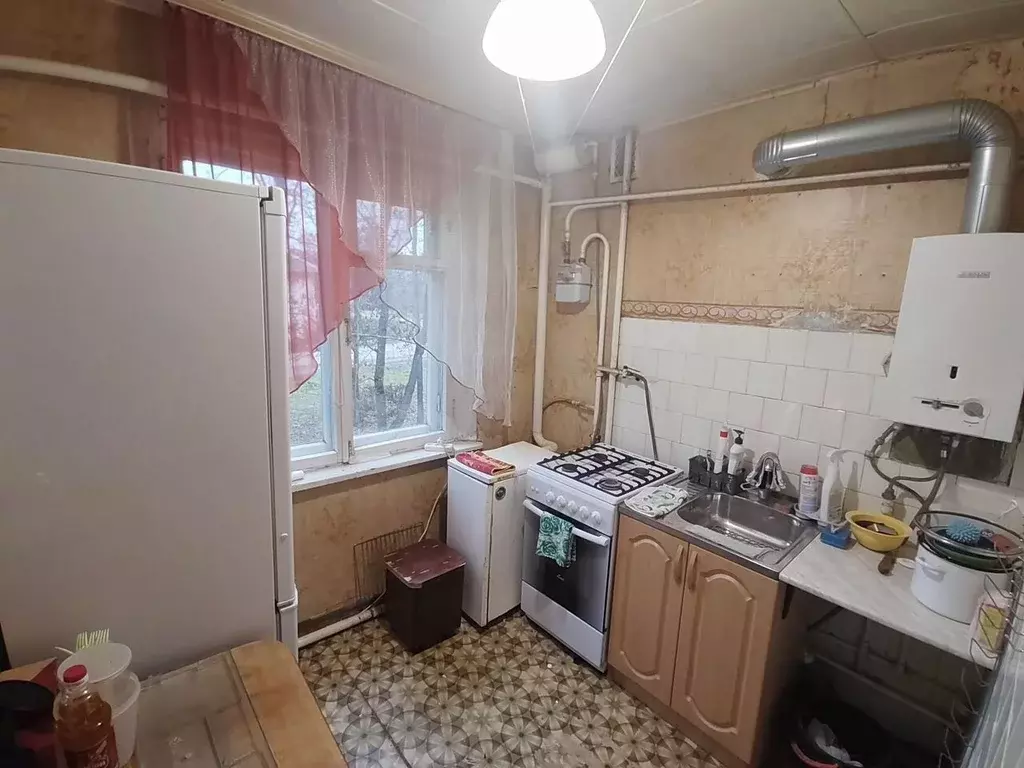 2-к кв. Тульская область, Узловая Горняцкая ул., 19 (40.0 м) - Фото 2