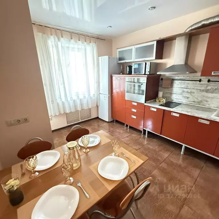 2-к кв. Кемеровская область, Новокузнецк Запорожская ул., 21А (67.0 м) - Фото 1