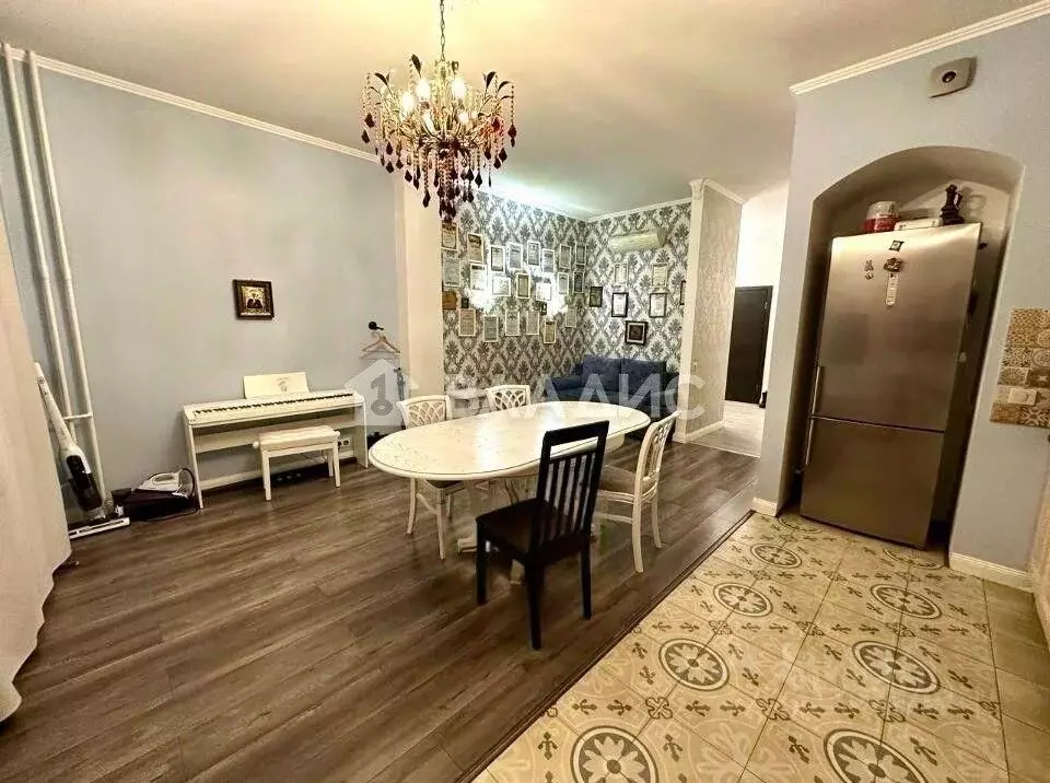 Квартира, 3 комнаты, 106 м - Фото 0