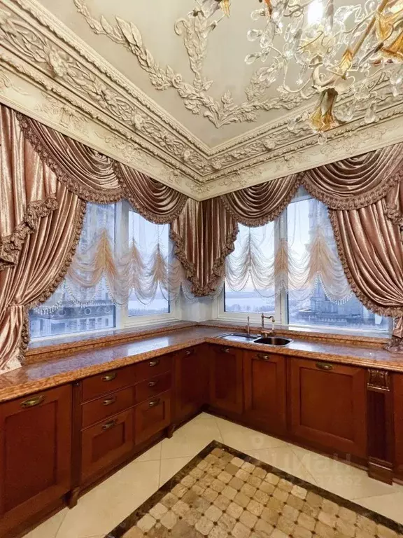 3-к кв. Москва Авиационная ул., 77К1 (275.0 м) - Фото 0