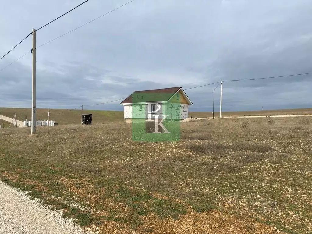 Участок в Севастополь с. Полюшко, ул. Алексея Куликова (4.0 сот.) - Фото 2