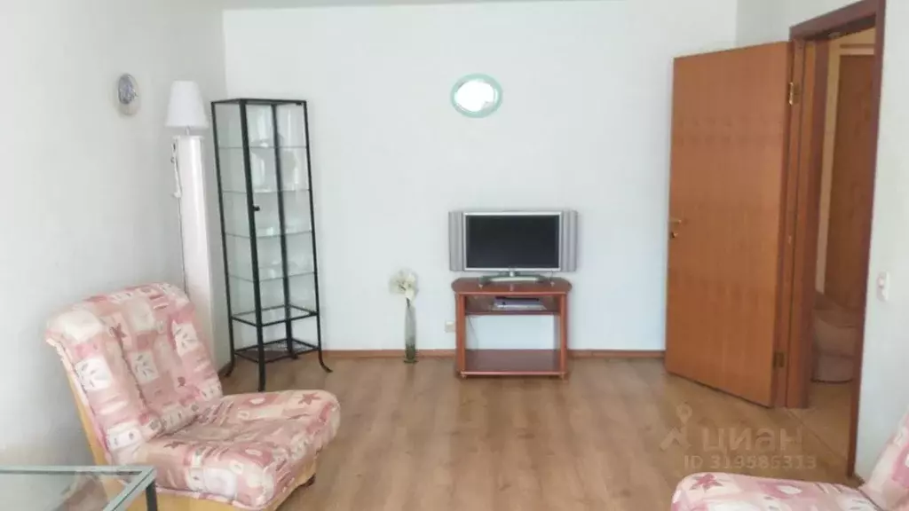 2-к кв. Московская область, Подольск Индустриальная ул., 3б (62.9 м) - Фото 0