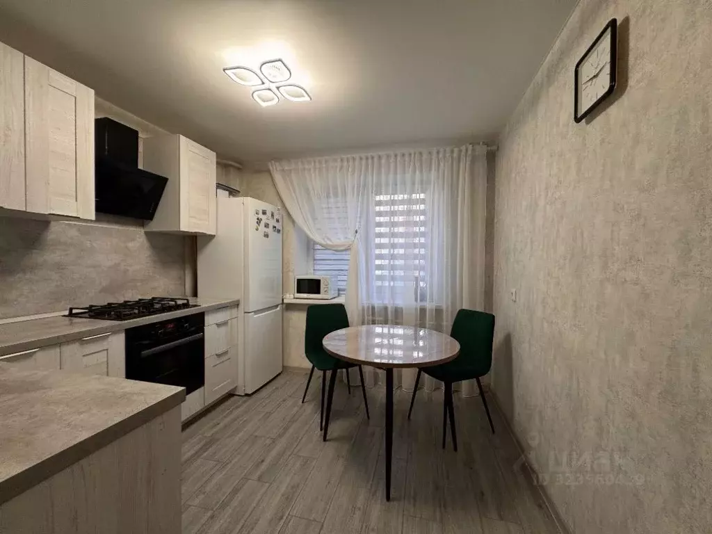 2-к кв. Волгоградская область, Волгоград ул. Нестерова, 16 (51.5 м) - Фото 1