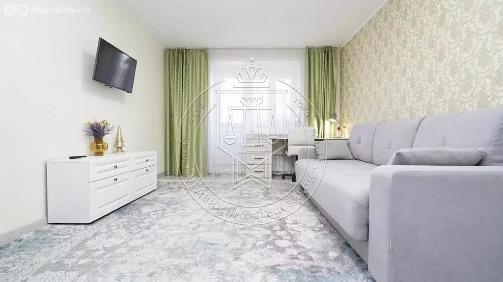 1-комнатная квартира: Казань, улица Рауиса Гареева, 98 (42.6 м) - Фото 2