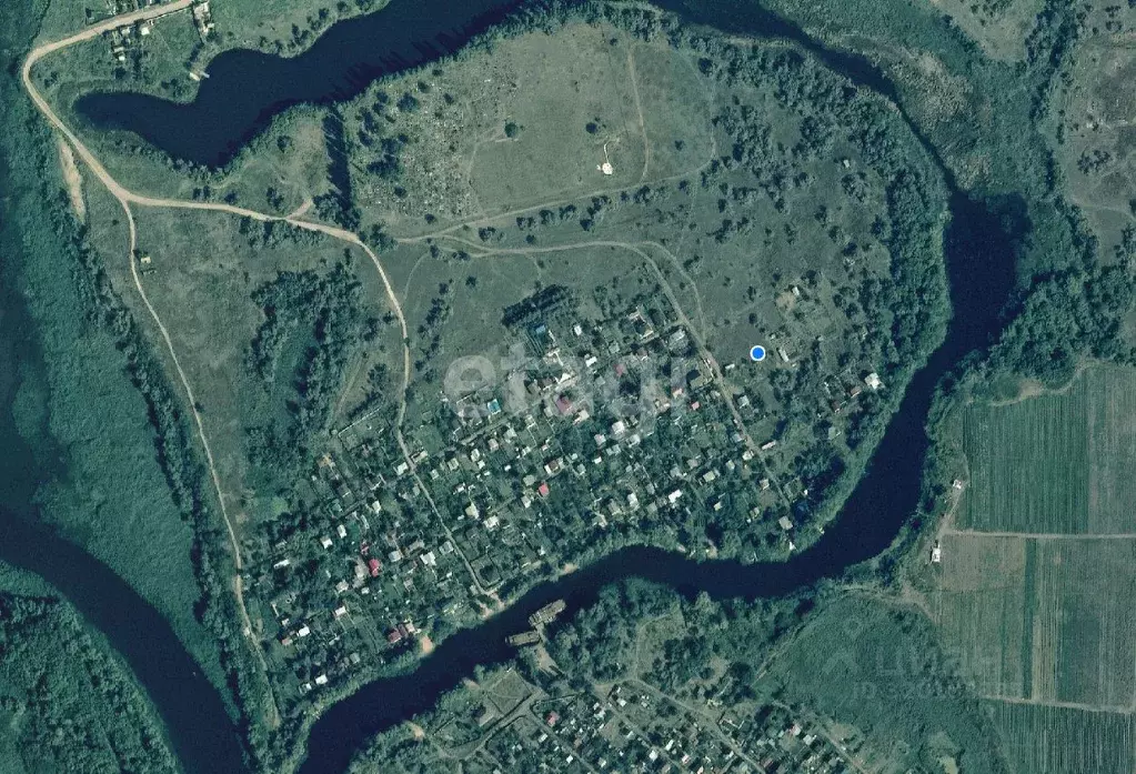 Участок в Саратовская область, Энгельсский район, Терновское ... - Фото 0