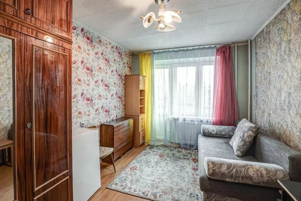 Комната Санкт-Петербург ул. Генерала Симоняка, 10 (12.0 м) - Фото 0