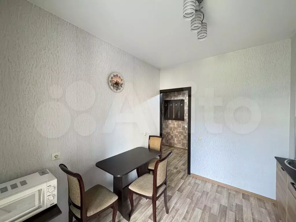 1-к. квартира, 37 м, 3/10 эт. - Фото 1