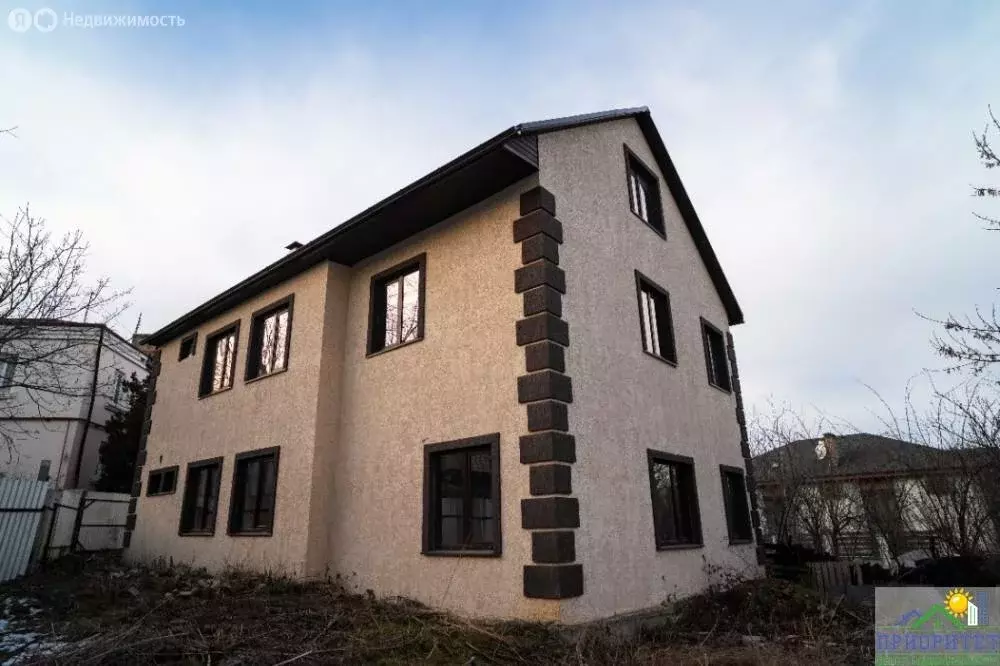 Дом в Кисловодск, улица Осипенко (231 м) - Фото 1