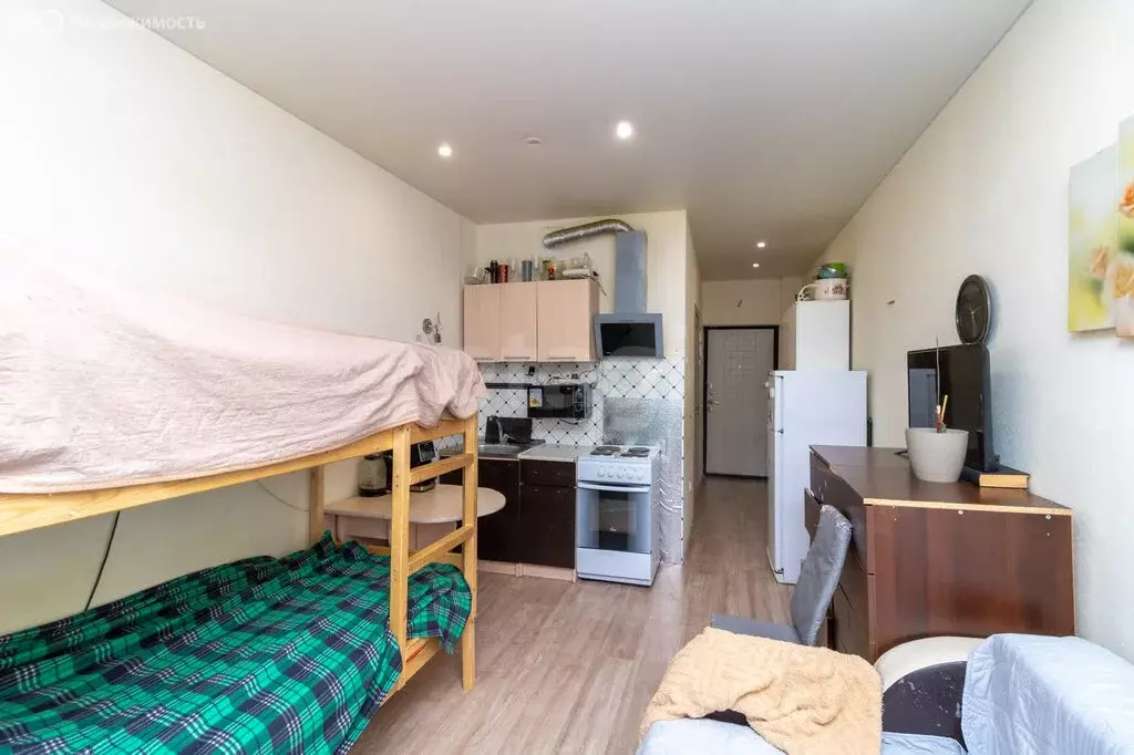 Квартира-студия: Тюмень, улица Мельникайте, 2к9 (21.1 м) - Фото 2