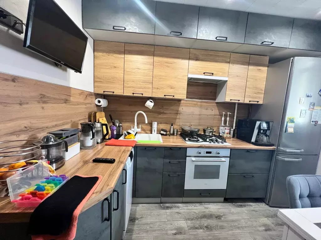 Продаётся 3-к квартира, 60.2 м - Фото 1