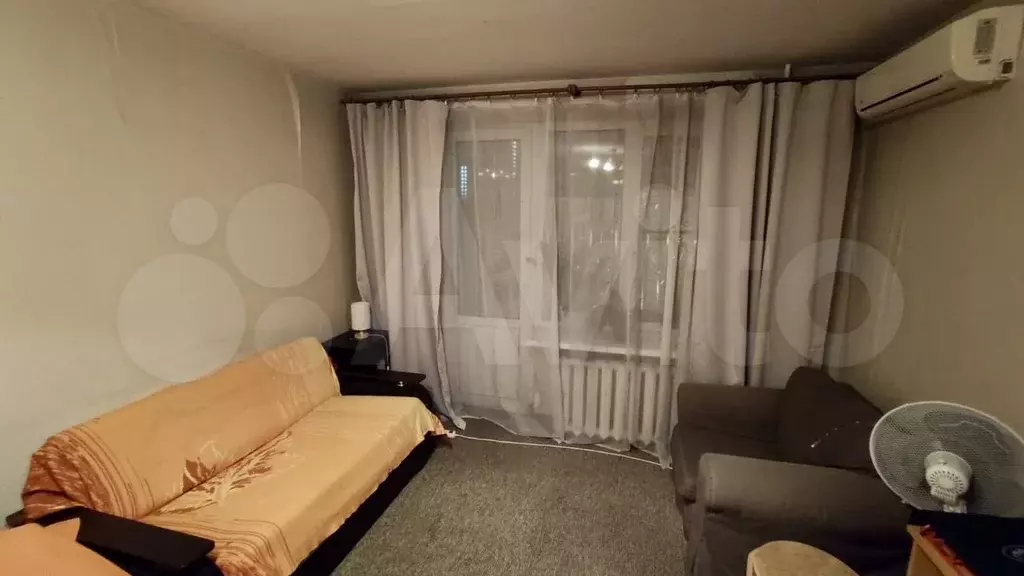 1-к. квартира, 32 м, 4/9 эт. - Фото 1