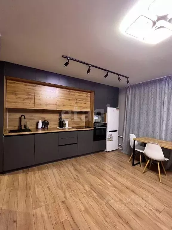 1-к кв. Красноярский край, Красноярск Свердловская ул., 6Д (42.3 м) - Фото 1