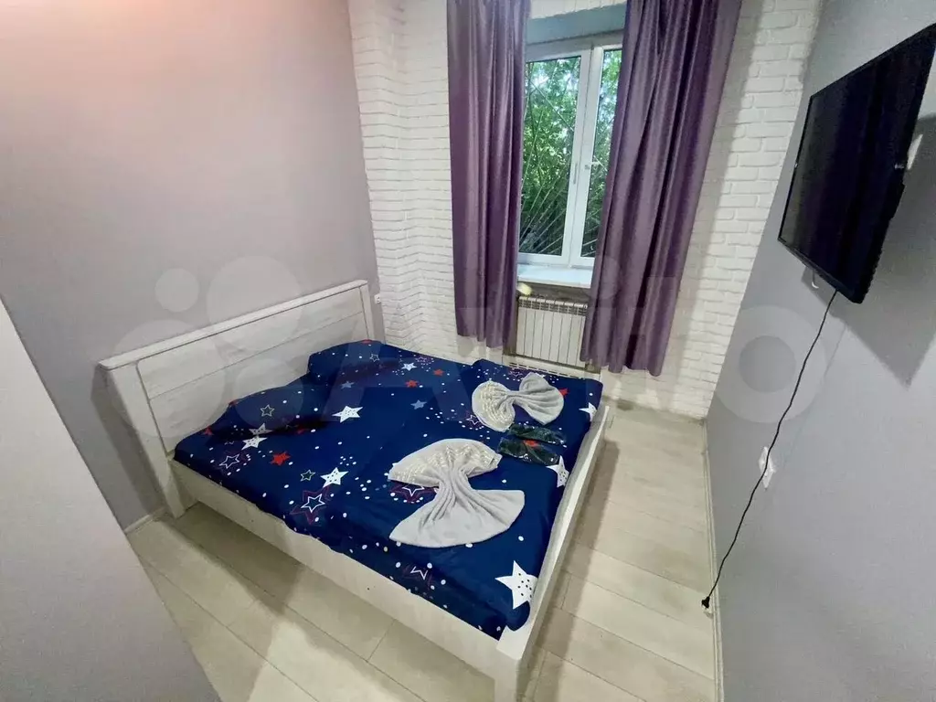 Комната 23,4 м, 1/5 эт. - Фото 0