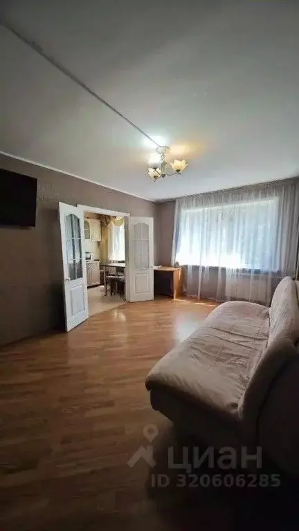2-к кв. Приморский край, Находка бул. Энтузиастов, 13 (52.0 м) - Фото 0