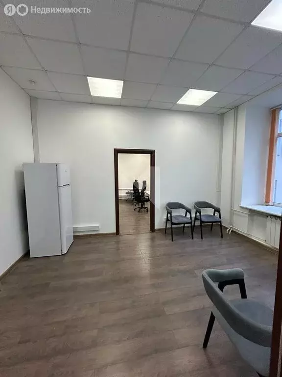 Офис (130.3 м) - Фото 1