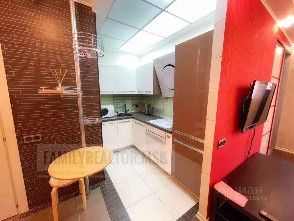 1-к кв. Московская область, Балашиха ул. Твардовского, 32 (45.0 м) - Фото 2