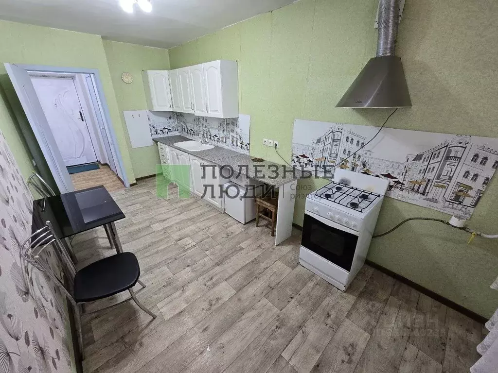 1-к кв. Саратовская область, Саратов ул. Имени П.Ф. Батавина, 12 (39.6 ... - Фото 0