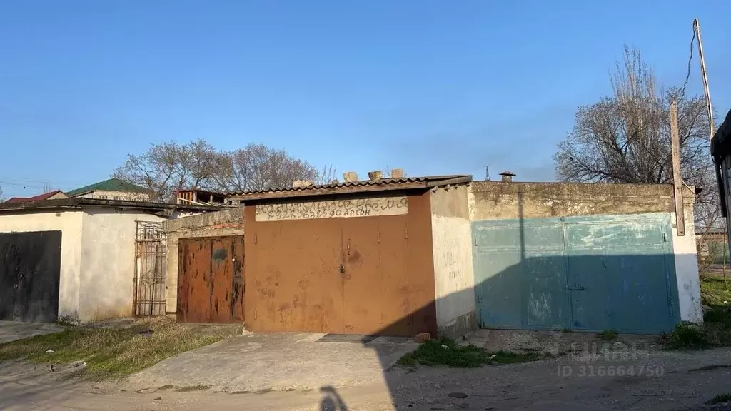 Гараж в Дагестан, Каспийск Комсомольская ул., 6Ак2 (20 м) - Фото 1